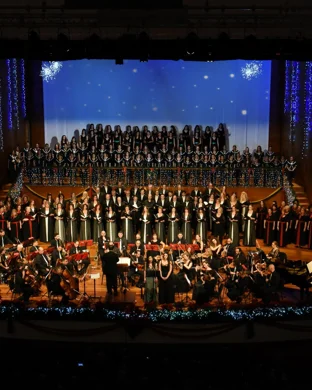 Swinging Through The Holidays: Eric Marienthal & Lucy Woodward